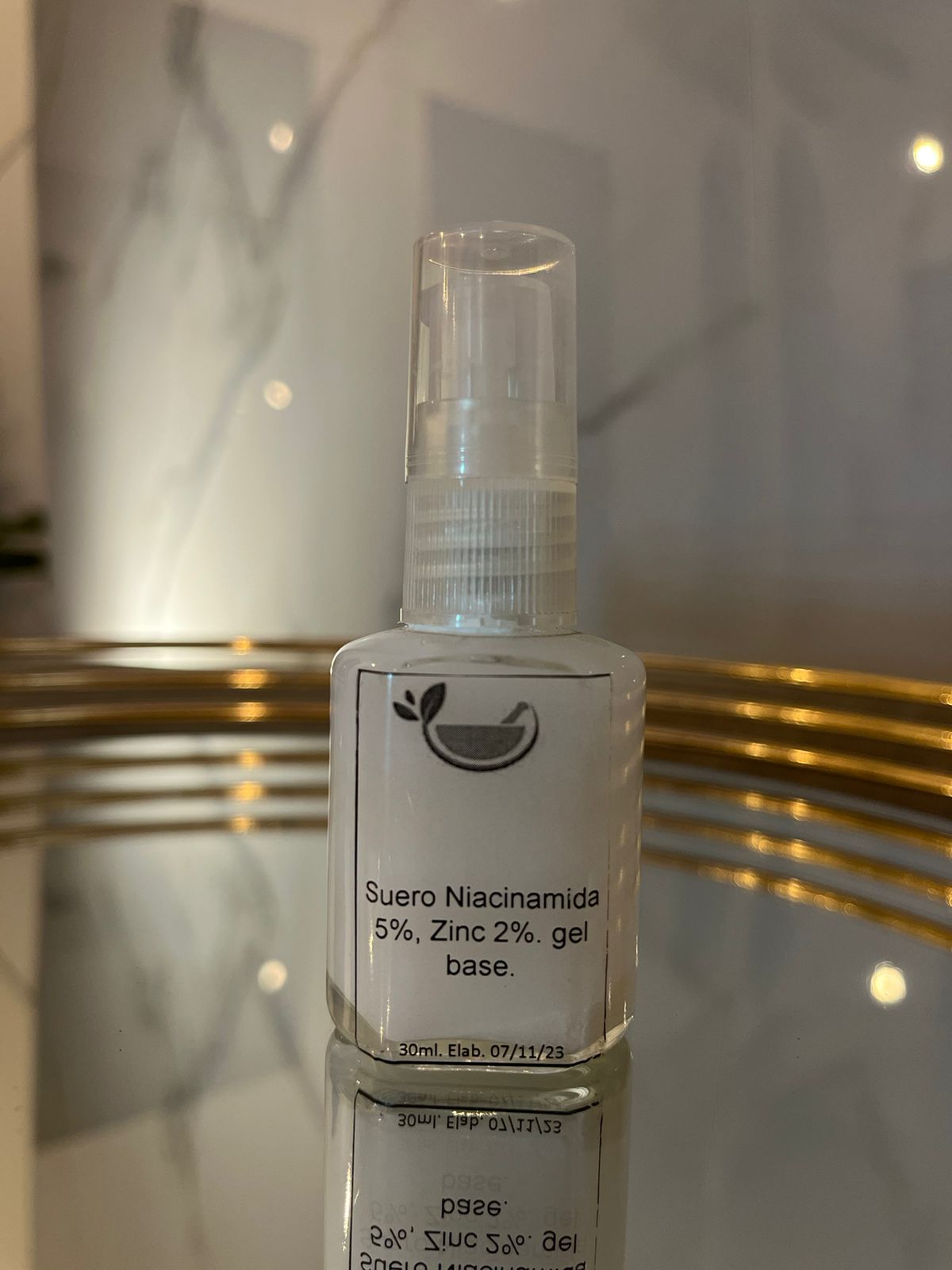 Suero Niacinamida 5% + Zinc 2% – Control, reparación y equilibrio para tu piel